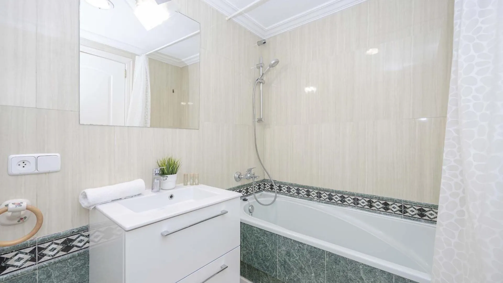 Apartamento Miramar Alcudia  Apartment